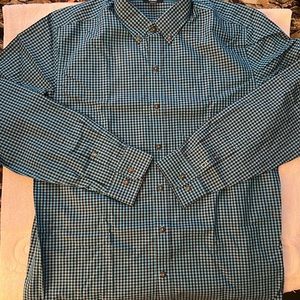 Long Sleeve Casual/Dress shirt Blue Plaid Cutter and Buck